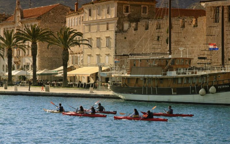 Trogir sea kayak tour - Old Town