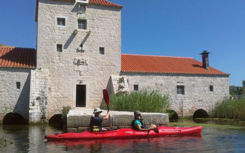 Trogir sea kayak tour - Venetian watermill